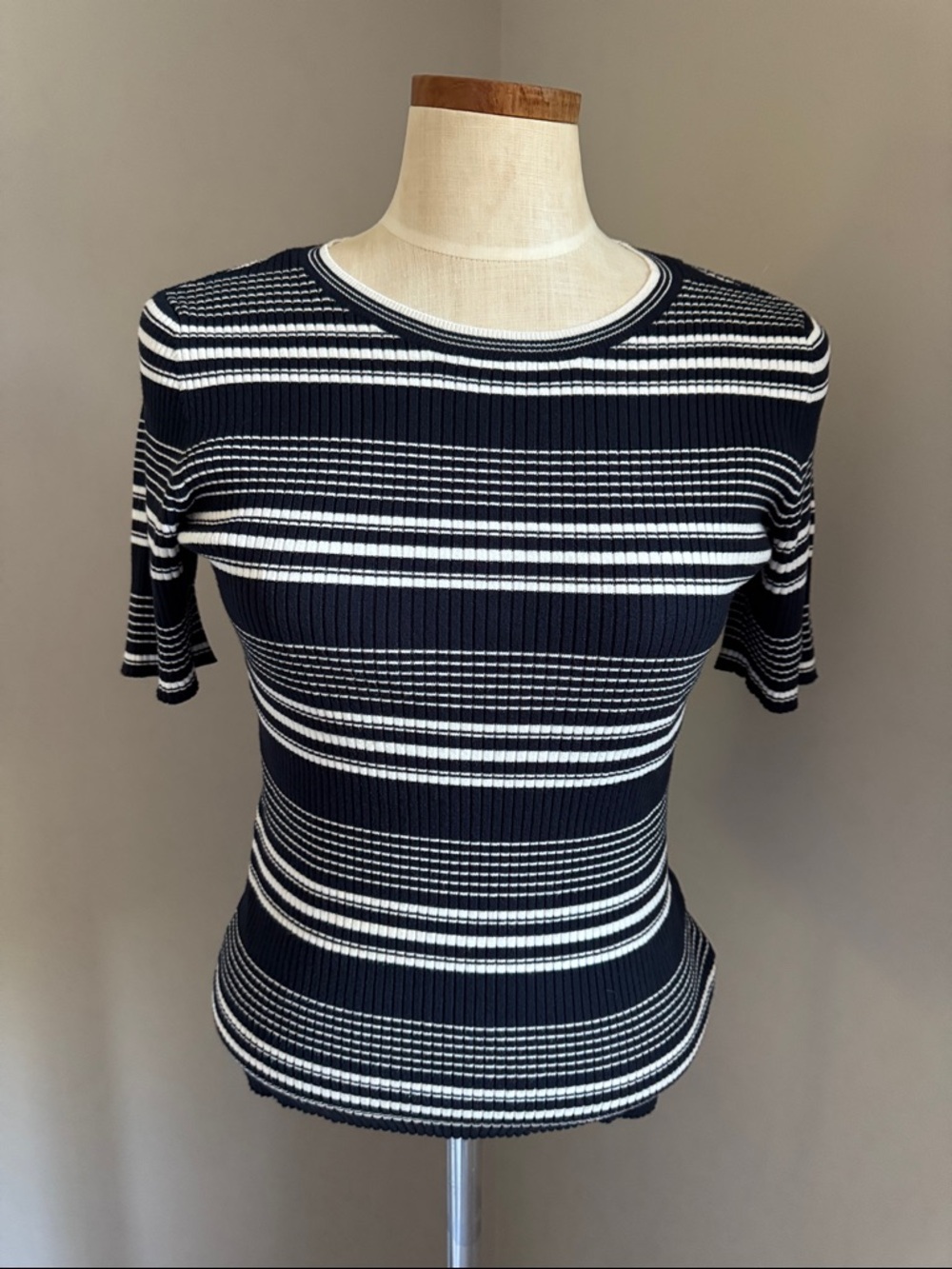 Frame denim Ribbed striped top - Picture 4 of 7